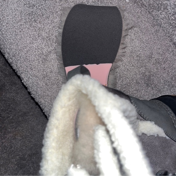 Eddie Bauer Snow boots - Picture 3 of 8